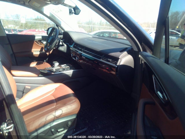 Audi Q7 Prestige 2018 WA1VAAF78JD011653 Image 5