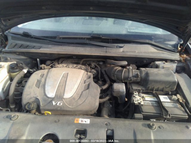 KNDMG4C72E6574147 KIA SEDONA LX