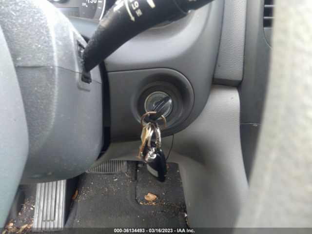 KNDMG4C72E6574147 KIA SEDONA LX