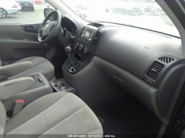 KNDMG4C72E6574147 KIA SEDONA LX