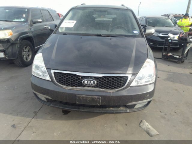 KNDMG4C72E6574147 KIA SEDONA LX