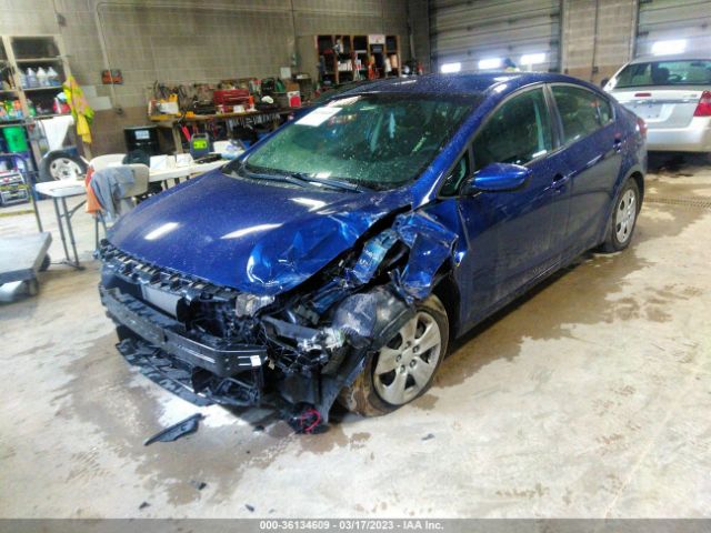 3KPFK4A79JE272675 KIA FORTE LX
