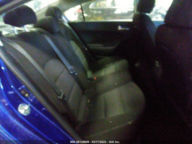 3KPFK4A79JE272675 KIA FORTE LX