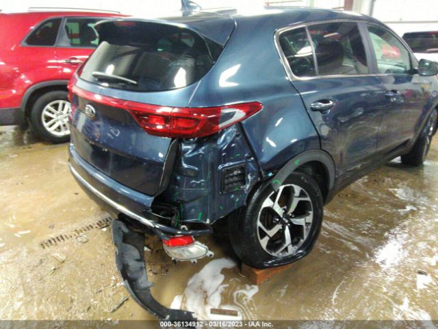 KNDPMCAC6M7868126 KIA Sportage Lx