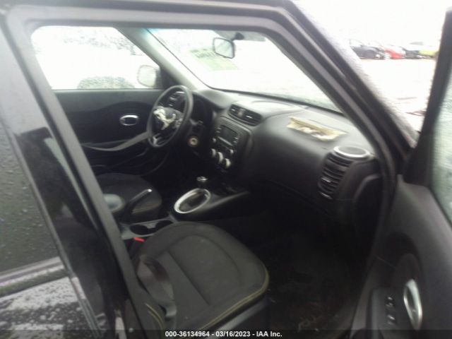 KNDJP3A55G7847674 KIA SOUL +