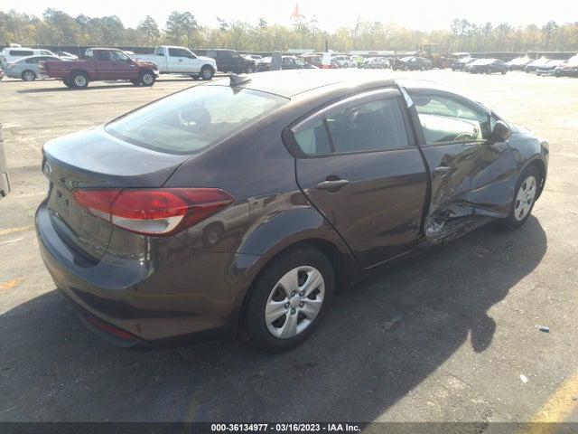2018 Kia Forte, VIN: 3KPFL4A77JE219700