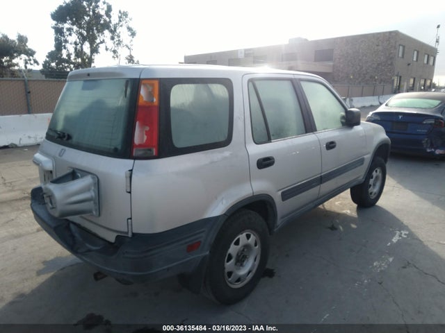 1998 HONDA CR-V LX VIN: JHLRD2848WC013944