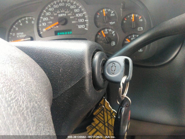 Chevrolet Tahoe Lt 2004 1GNEK13Z04J133977 Image 3