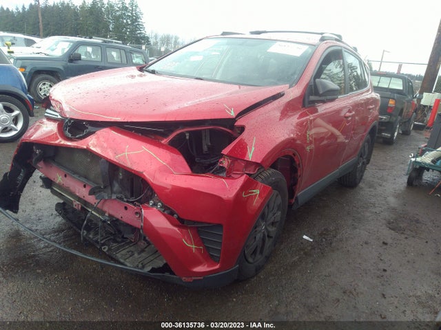Toyota RAV4 LE 2016 JTMBFREV1GJ097911 Image 2