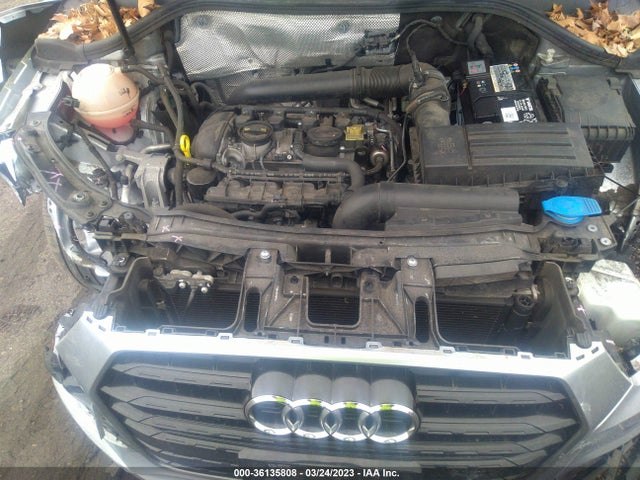 WA1ECCFSXJR015331 Audi Q3 Premium/sport Premium