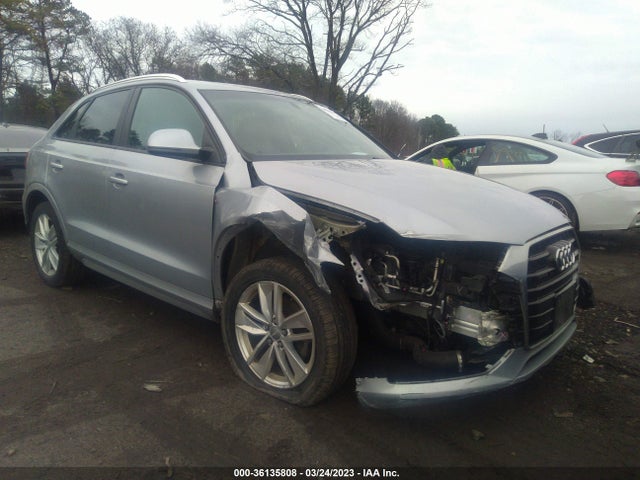 WA1ECCFSXJR015331 Audi Q3 Premium/sport Premium