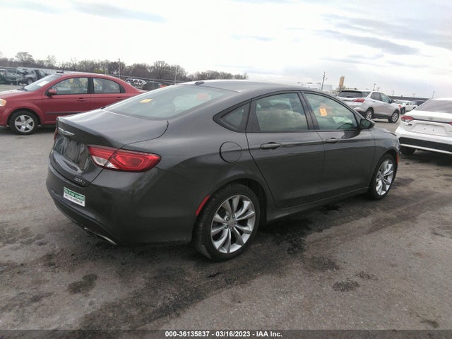 Chrysler 200 S 2015 1C3CCCBB4FN697497 Image 4
