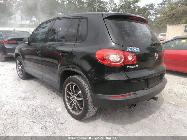 2009 VOLKSWAGEN TIGUAN S VIN: WVGAV75N39W539253