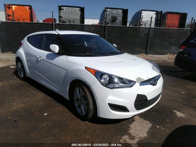 2016 Hyundai Veloster, VIN: KMHTC6AD3GU256186