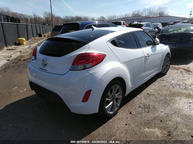 2016 Hyundai Veloster, VIN: KMHTC6AD3GU256186