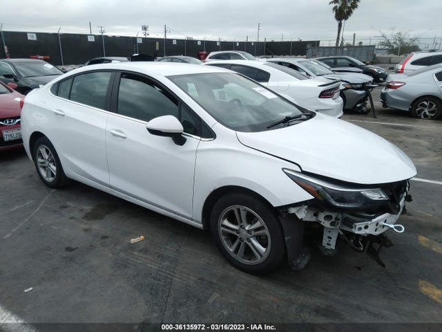 2018 1G1BE5SM9J7110439 main image