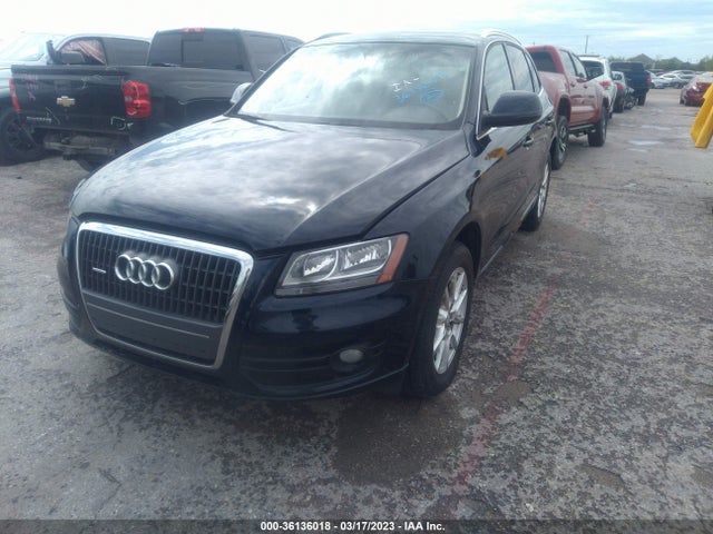 WA1CFAFP9BA029977 Audi Q5 2.0t Premium
