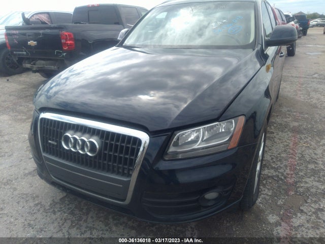 WA1CFAFP9BA029977 Audi Q5 2.0t Premium
