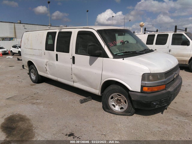2008 CHEVROLET EXPRESS CARGO VAN VIN: 1GCGG29K681113287