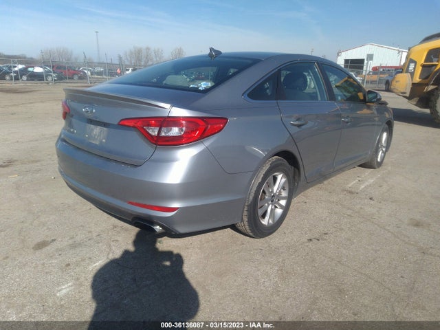 2015 HYUNDAI SONATA 2.4L SE VIN: 5NPE24AF7FH015116