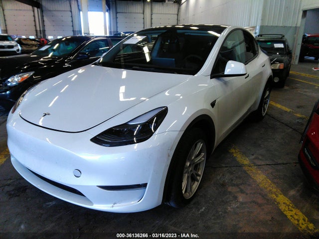 Tesla Model Y Long Range 2022 7SAYGDEE3NF544062 Image 2