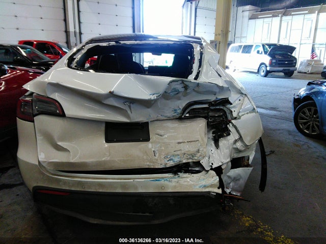Tesla Model Y Long Range 2022 7SAYGDEE3NF544062 Image 7