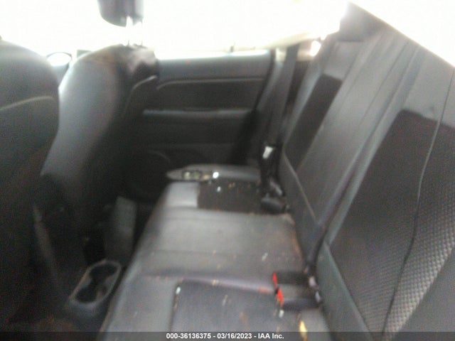 1C4NJCBA7FD143913 Jeep Compass Altitude Edition