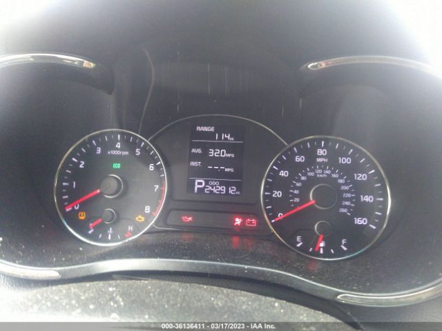 KNAFX4A62E5126397 KIA FORTE LX