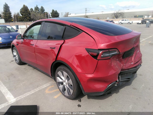 Tesla Model Y Long Range 2022 7SAYGDEE4NF373449 Image 4