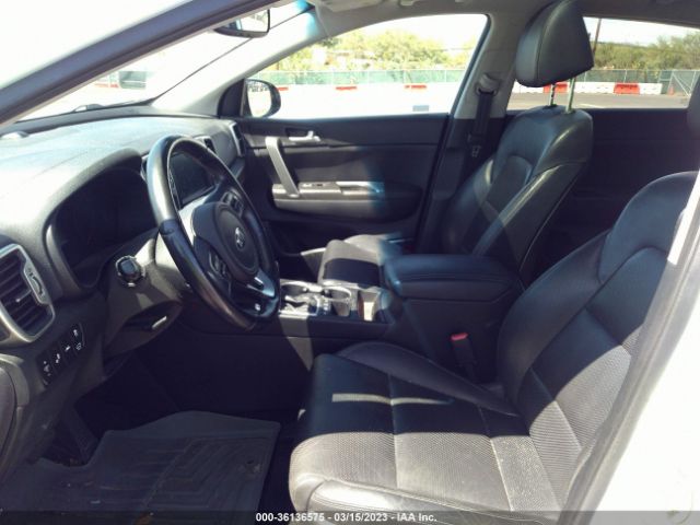 KNDPNCAC7H7205909 KIA Sportage Ex
