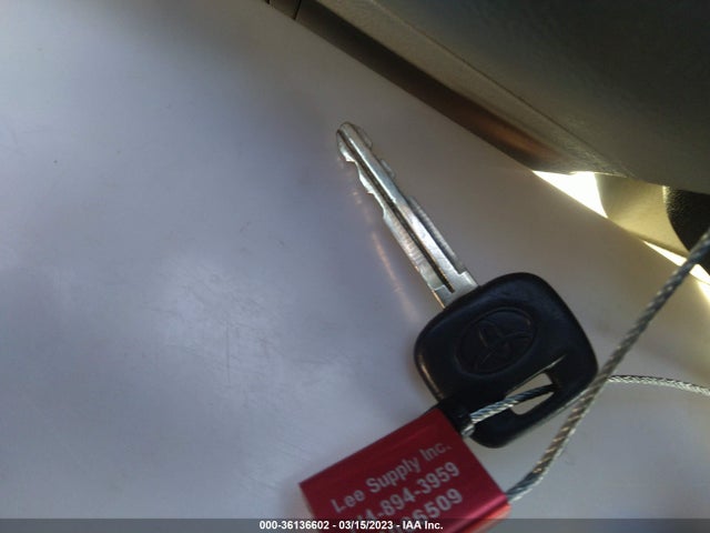 Toyota Yaris 2008 JTDBT923781203856 Image 3