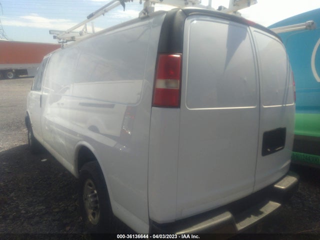 Chevrolet EXPRESS CARGO VAN 2015 1GCWGFCF6F1168026 Image 4