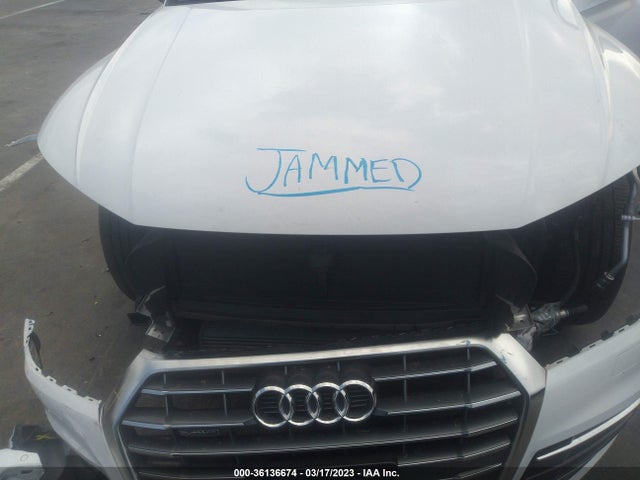 WA1BNAFY4J2216348 Audi Q5 Premium Plus