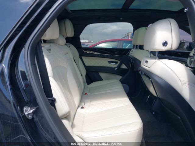 SJAAC2ZV4JC017200 Bentley Bentayga W12 Signature
