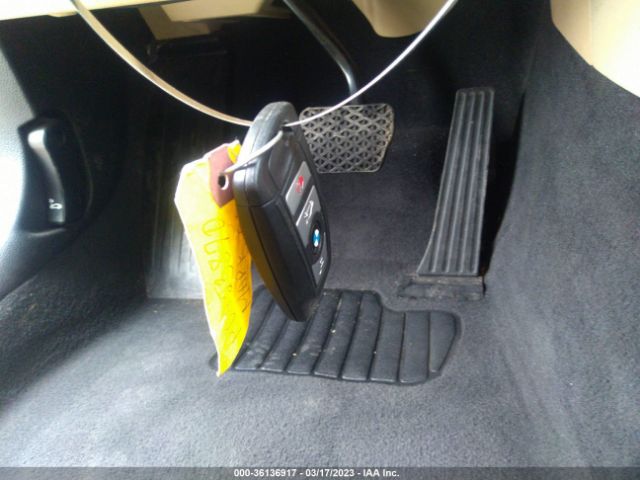 WBA8E1G56JNU93521 BMW 3 Series 320i