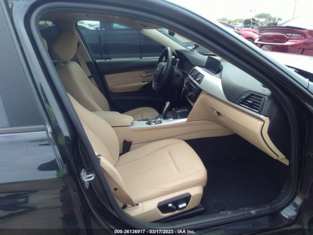 WBA8E1G56JNU93521 BMW 3 Series 320i