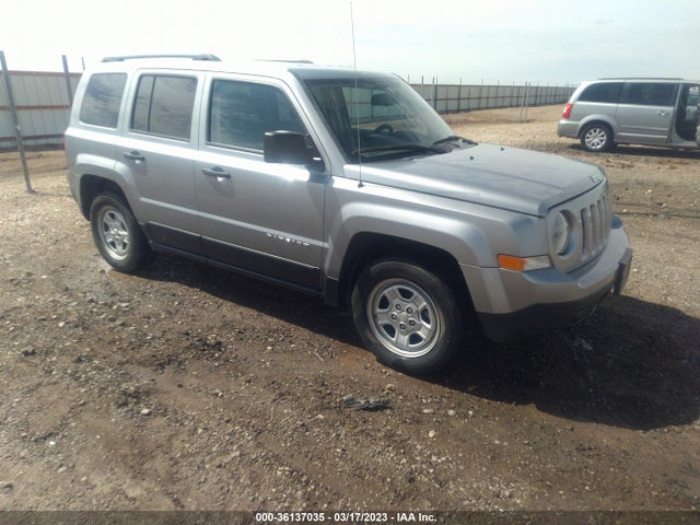1C4NJPBBXGD809986 auction archive image
