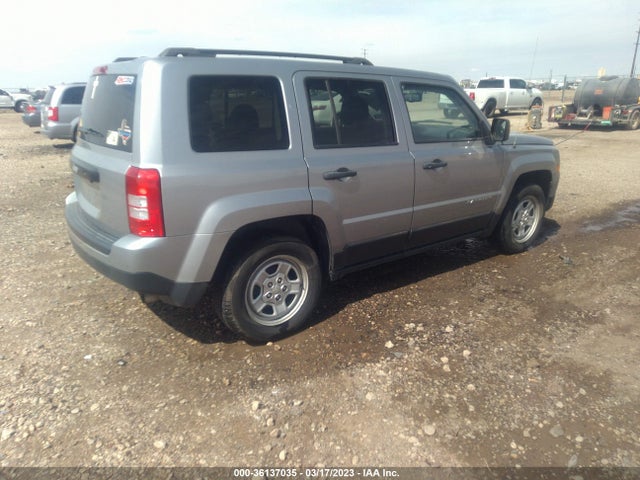 1C4NJPBBXGD809986 Jeep Patriot Sport