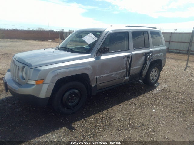 1C4NJPBBXGD809986 Jeep Patriot Sport