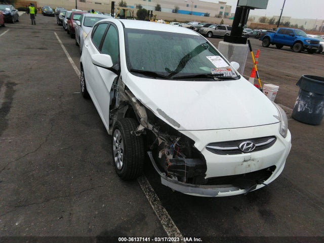 Hyundai ACCENT SE 2016 KMHCT5AE6GU260736 Image 1