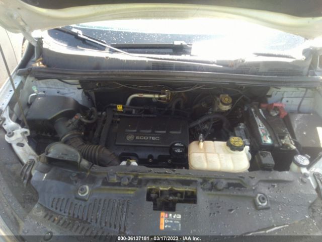 KL4CJCSB5JB629778 Buick Encore Essence