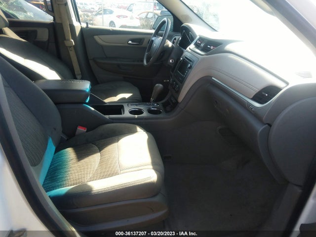 Chevrolet Traverse Ls 2017 1GNKRFED5HJ216730 Image 5