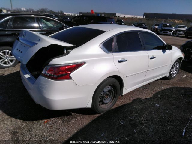 1N4AL3APXFN368261 Nissan Altima 2.5 S