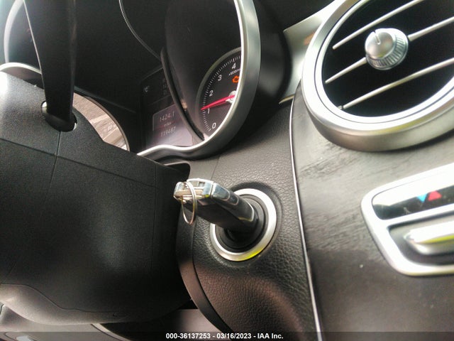 55SWF4JB2FU074299 Mercedes-Benz C-class C 300