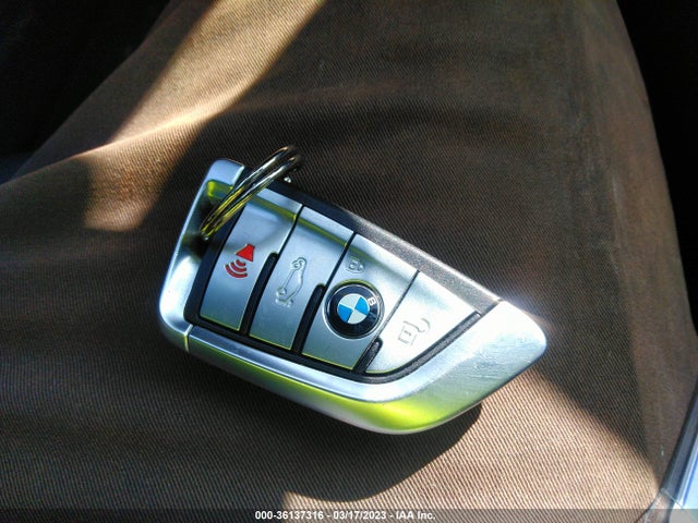 WBAJA9C55KB253798 BMW 5 Series 530e Iperformance