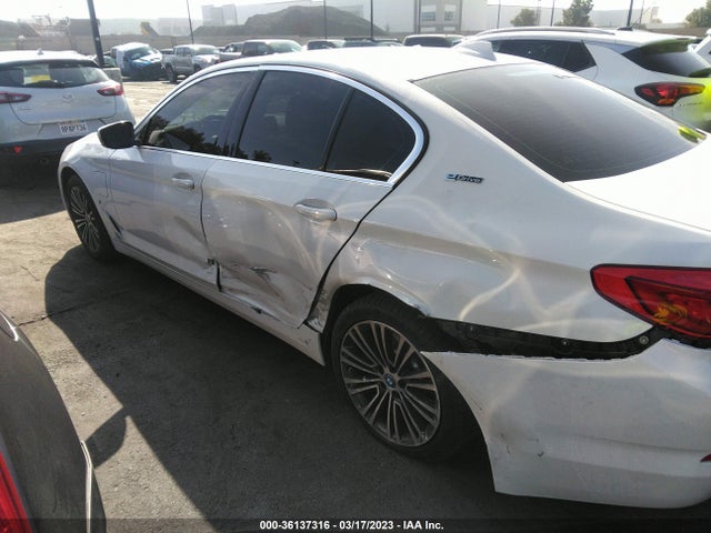 WBAJA9C55KB253798 BMW 5 Series 530e Iperformance