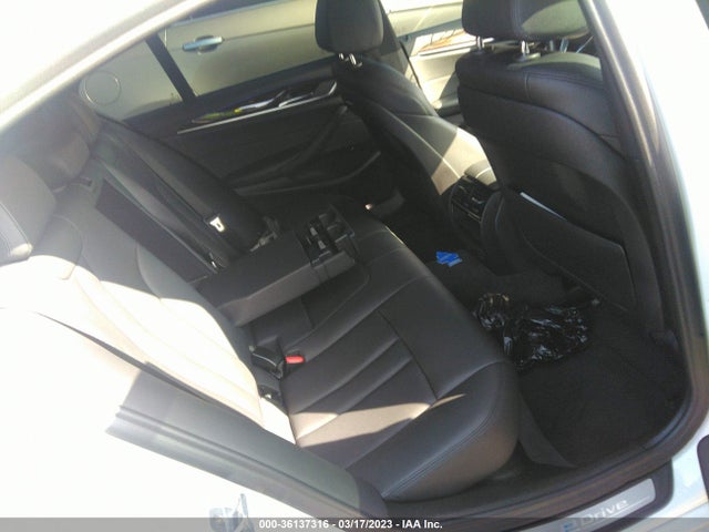 WBAJA9C55KB253798 BMW 5 Series 530e Iperformance