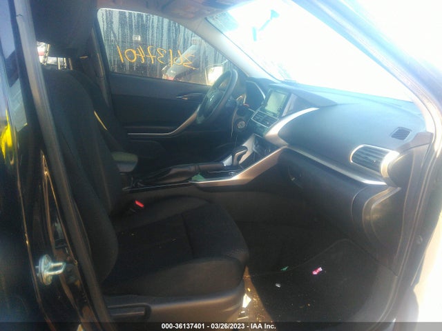 JA4AT3AA0LZ030940 Mitsubishi Eclipse Cross Es