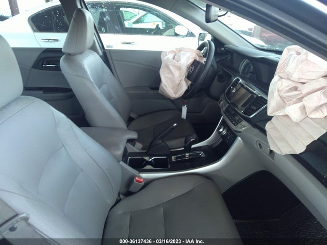 2015 HONDA ACCORD SEDAN TOURING VIN: 1HGCR3F91FA038044