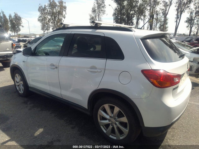 4A4AR4AW3FE035575 Mitsubishi Outlander Sport 2.4 Gt